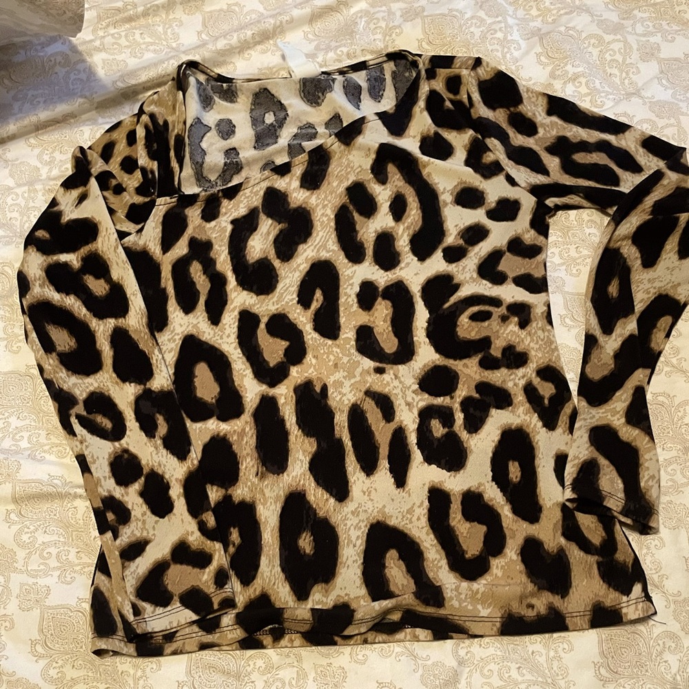Blouse size small